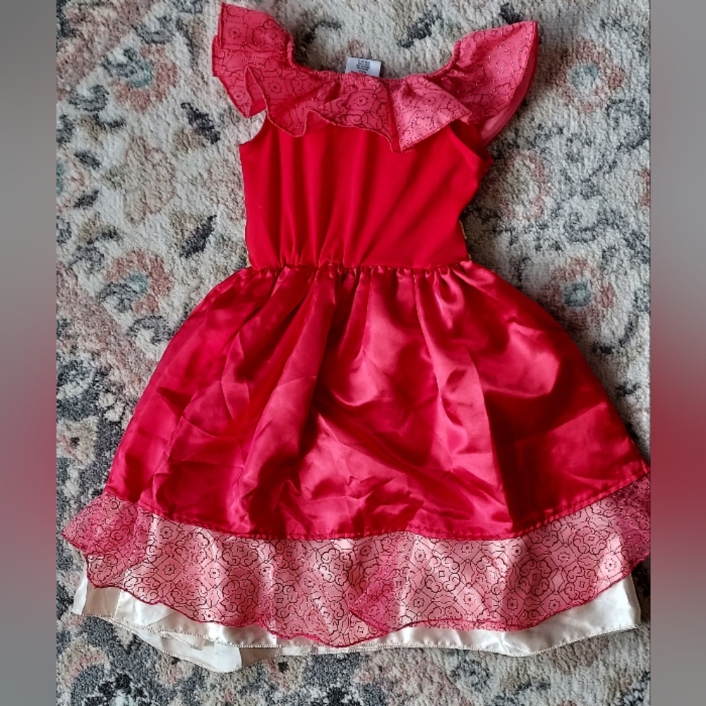 Elena of Avalor - Picture 3 of 4